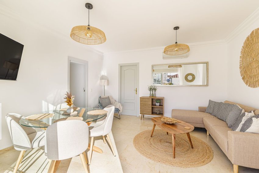R4552039-Apartment-For-Sale-Marbella-Penthouse-2-Beds-70-Built-2