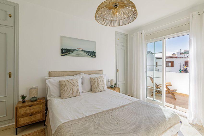R4552039-Apartment-For-Sale-Marbella-Penthouse-2-Beds-70-Built-9