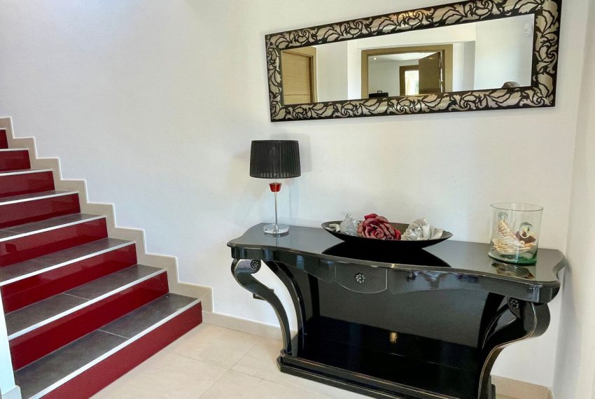 R4631002-Villa-For-Sale-San-Pedro-de-Alcantara-Detached-8-Beds-650-Built-9