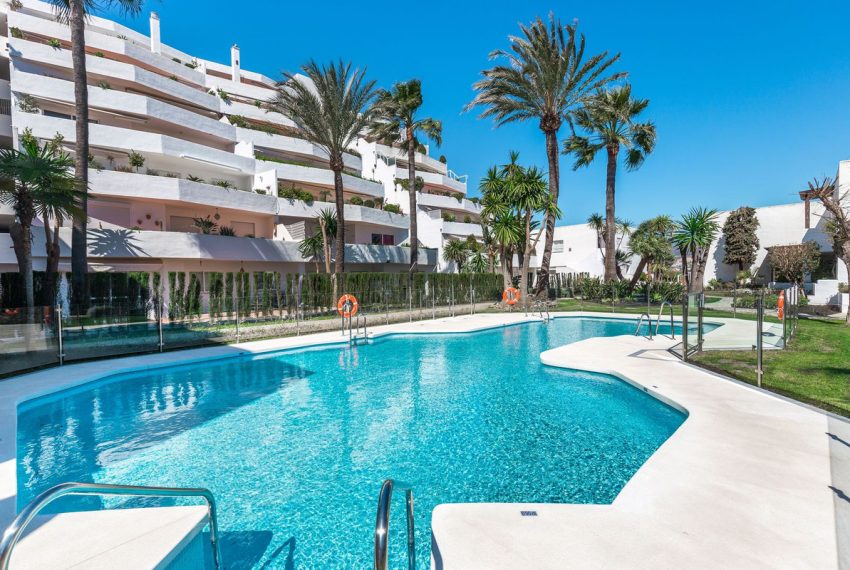 R4656421-Apartment-For-Sale-Nueva-Andalucia-Middle-Floor-2-Beds-142-Built-2