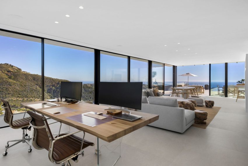 R4692358-Villa-For-Sale-Benahavis-Detached-6-Beds-480-Built-11