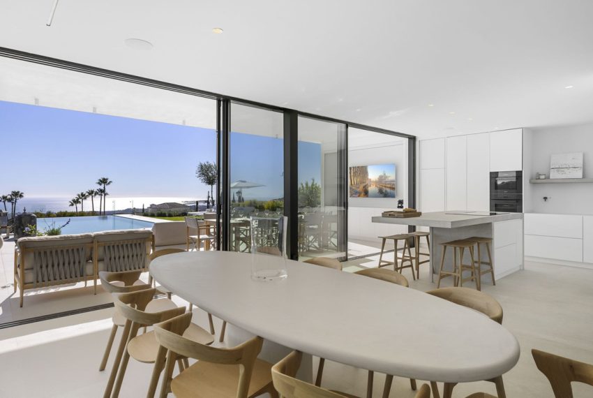 R4692358-Villa-For-Sale-Benahavis-Detached-6-Beds-480-Built-19