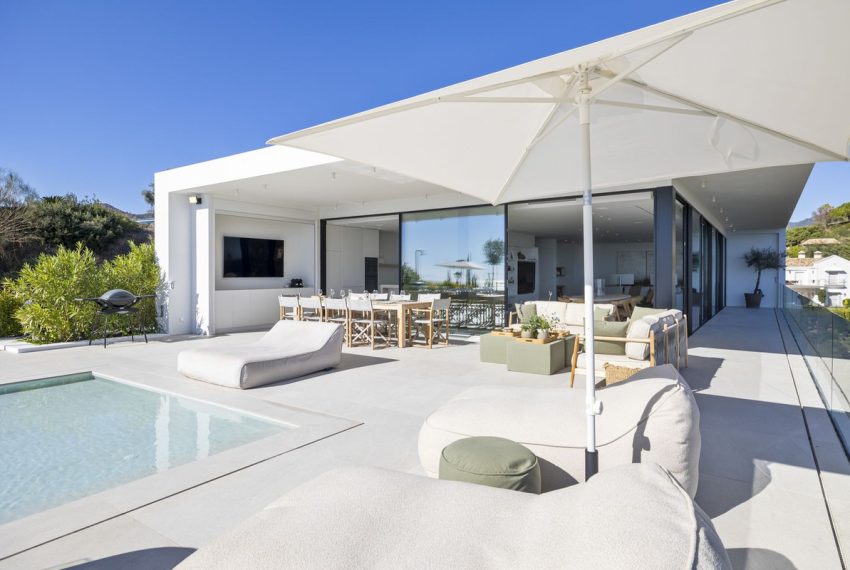 R4692358-Villa-For-Sale-Benahavis-Detached-6-Beds-480-Built-6