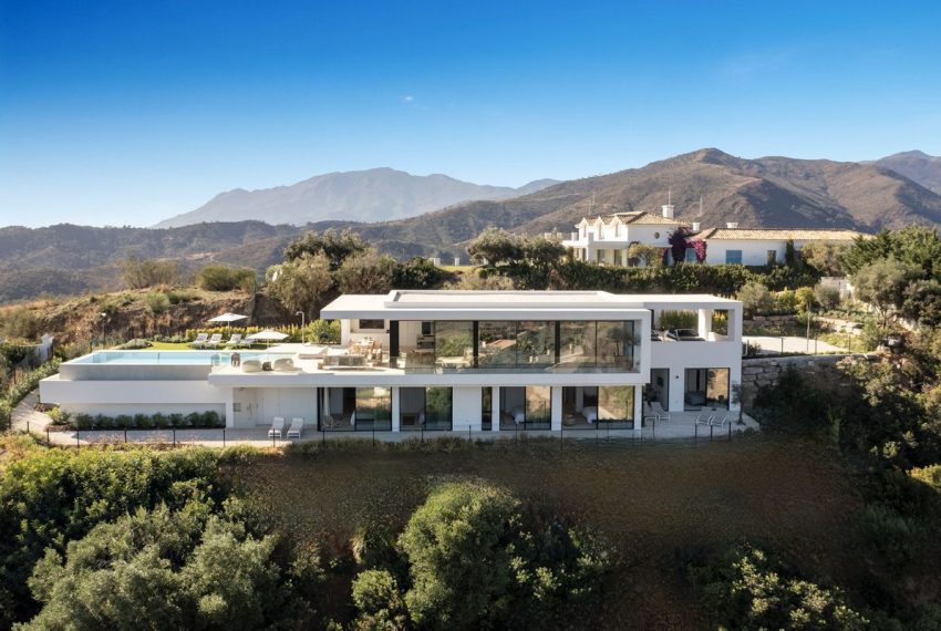 R4692358-Villa-For-Sale-Benahavis-Detached-6-Beds-480-Built