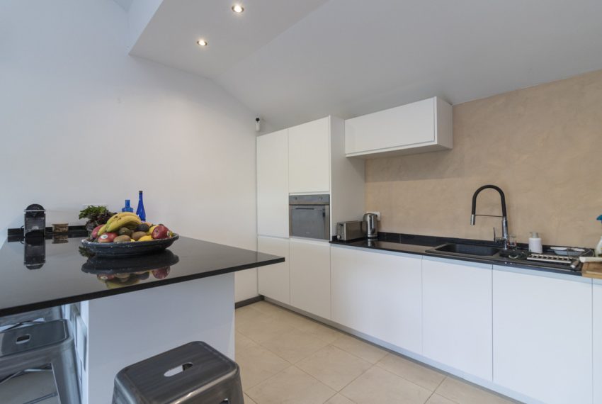 R4704922-Villa-For-Sale-Marbella-Detached-9-Beds-600-Built-12