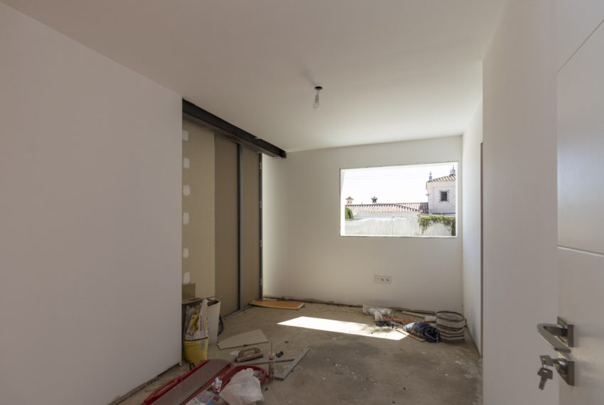 R4704922-Villa-For-Sale-Marbella-Detached-9-Beds-600-Built-9