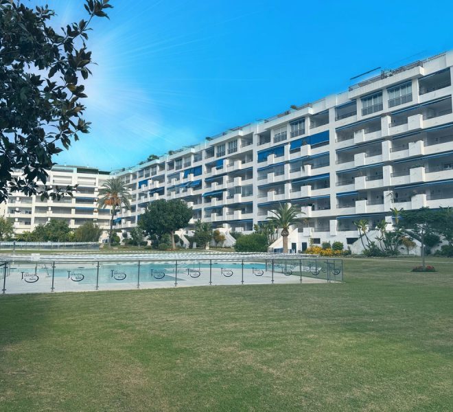 R4719136-Image 1-Middle Floor - 2 Beds - 113 Built