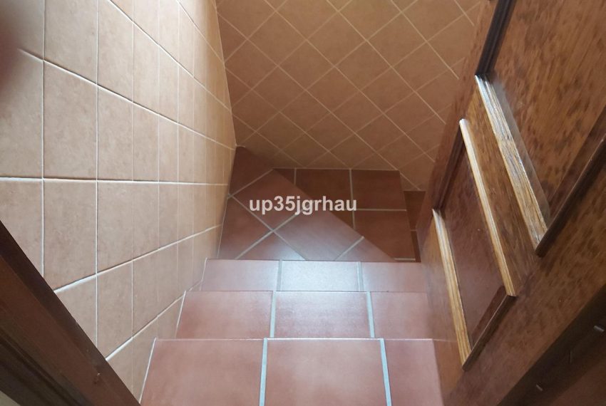 R4745227-Villa-For-Sale-Estepona-Detached-5-Beds-317-Built-12