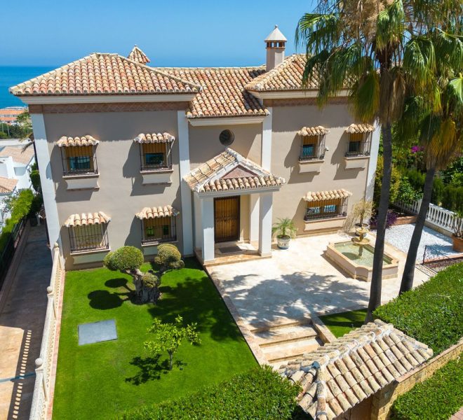 R4751965-Image 1-Detached - 5 Beds - 910 Built