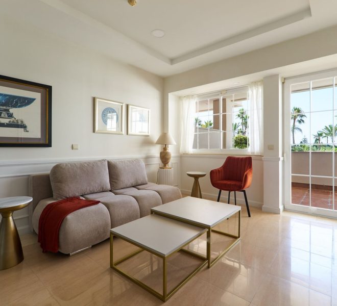 R4787218-Image 1-Middle Floor - 1 Beds - 72 Built