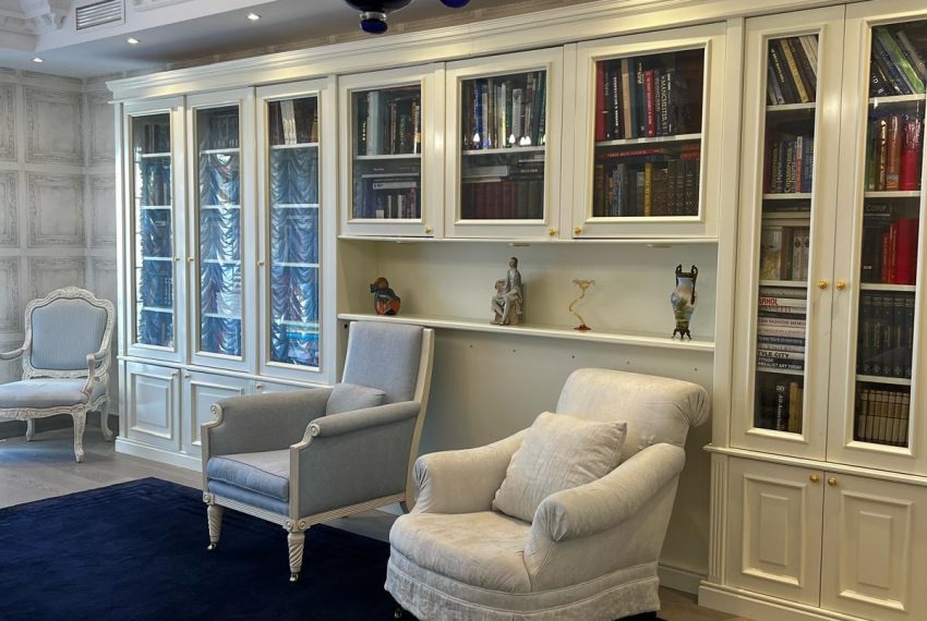 R4788610-Villa-For-Sale-The-Golden-Mile-Detached-8-Beds-1385-Built-13