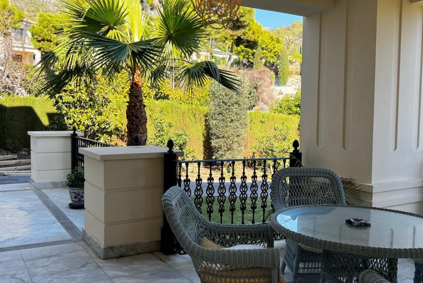 R4788610-Villa-For-Sale-The-Golden-Mile-Detached-8-Beds-1385-Built-5