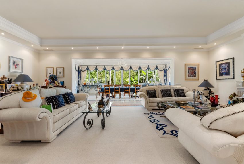 R4801930-Villa-For-Sale-Benahavis-Detached-5-Beds-733-Built-1