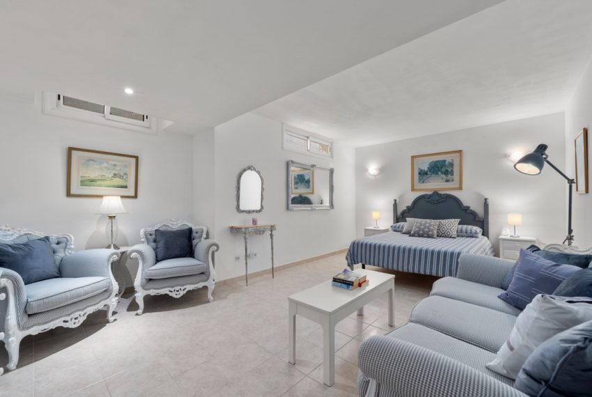 R4801930-Villa-For-Sale-Benahavis-Detached-5-Beds-733-Built-11