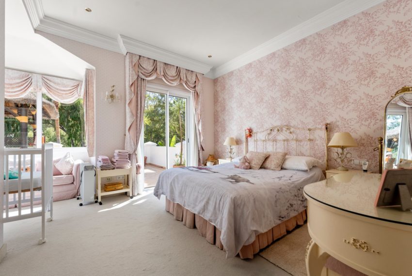 R4801930-Villa-For-Sale-Benahavis-Detached-5-Beds-733-Built-13