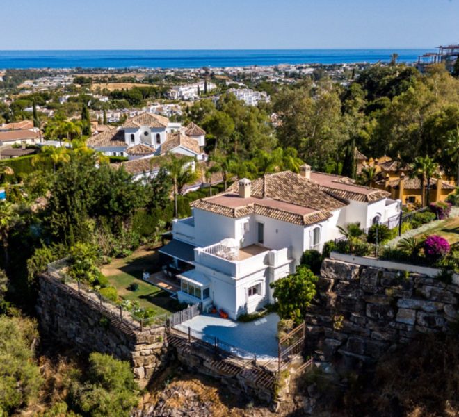 R4801930-Image 1-Detached - 5 Beds - 733 Built