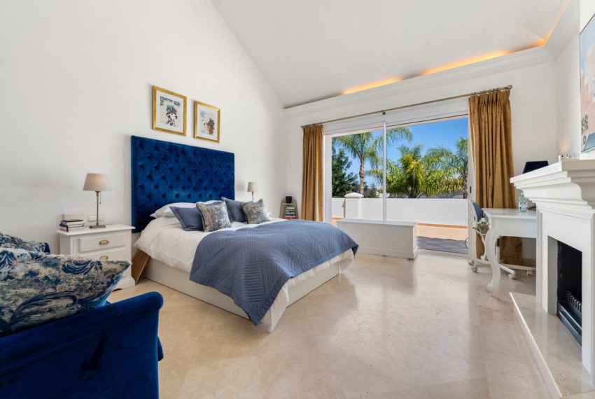 R4801930-Villa-For-Sale-Benahavis-Detached-5-Beds-733-Built-8