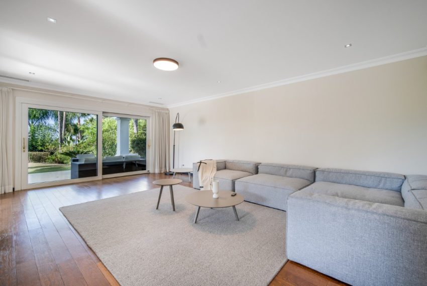 R4826392-Villa-For-Sale-The-Golden-Mile-Detached-5-Beds-550-Built-4