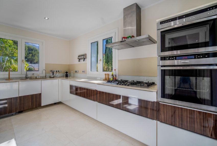 R4826392-Villa-For-Sale-The-Golden-Mile-Detached-5-Beds-550-Built-9