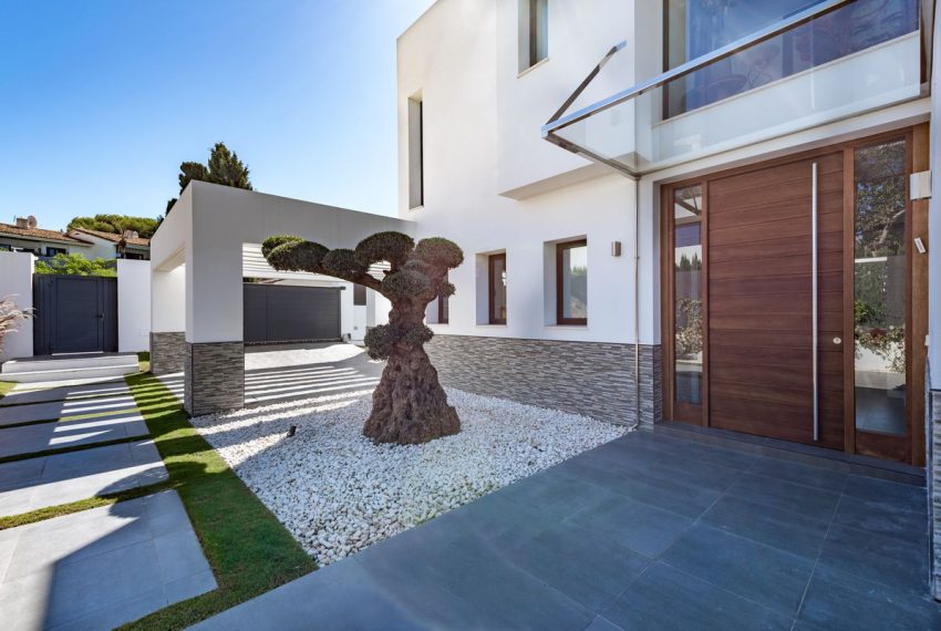 R4828363-Villa-For-Sale-New-Golden-Mile-Detached-4-Beds-300-Built-7