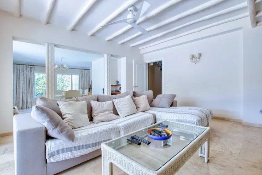 R4830637-Villa-For-Sale-San-Pedro-de-Alcantara-Detached-5-Beds-280-Built-9