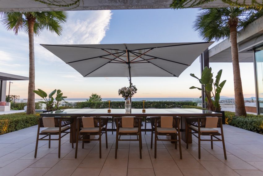 R4875670-Villa-For-Sale-La-Quinta-Detached-7-Beds-1044-Built-19