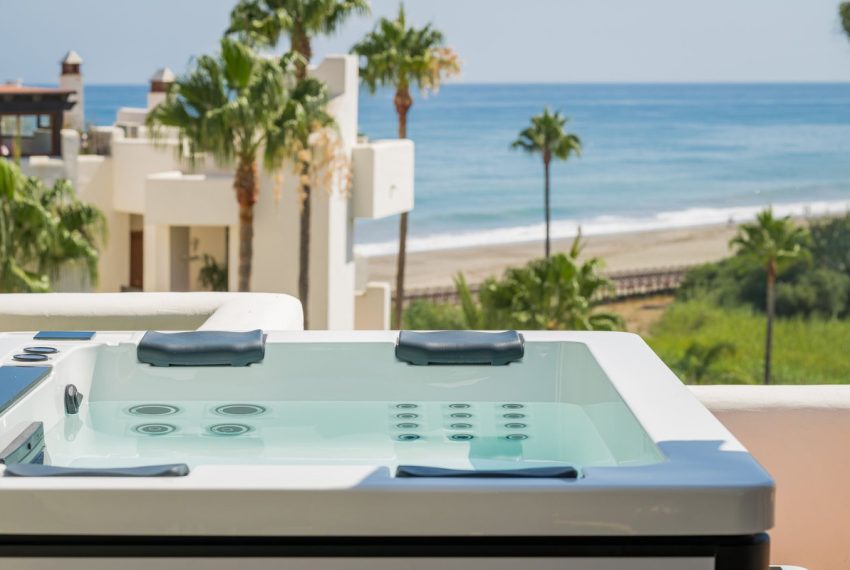 R4875961-Apartment-For-Sale-New-Golden-Mile-Penthouse-3-Beds-134-Built-10