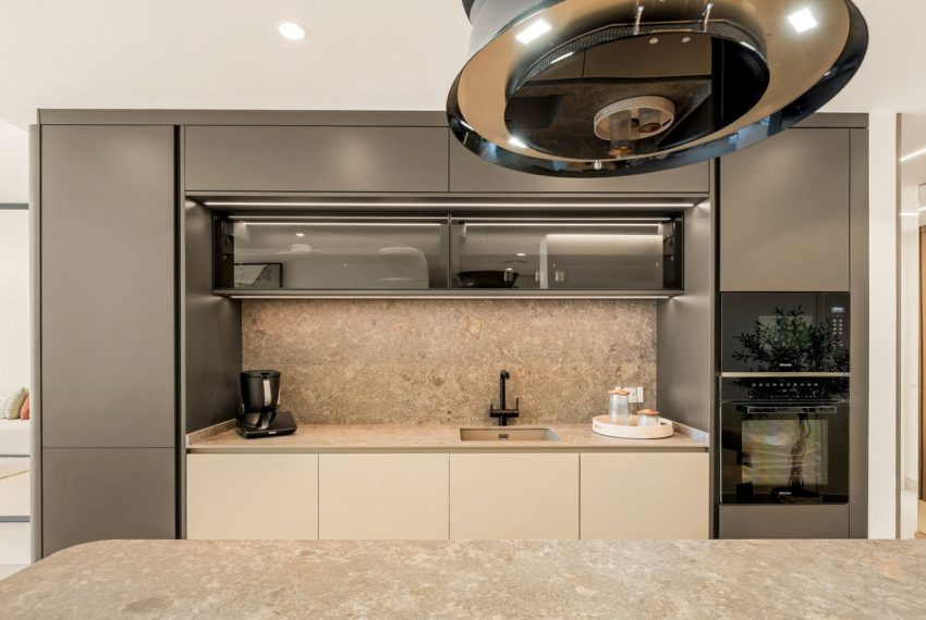 R4875961-Apartment-For-Sale-New-Golden-Mile-Penthouse-3-Beds-134-Built-18