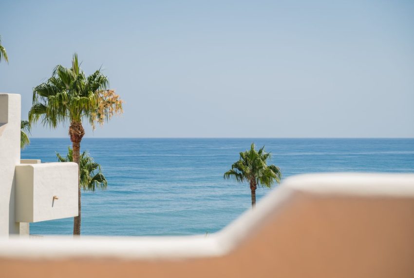 R4875961-Apartment-For-Sale-New-Golden-Mile-Penthouse-3-Beds-134-Built