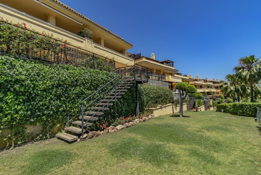 R4880239-Apartment-For-Sale-Sierra-Blanca-Penthouse-3-Beds-164-Built-18