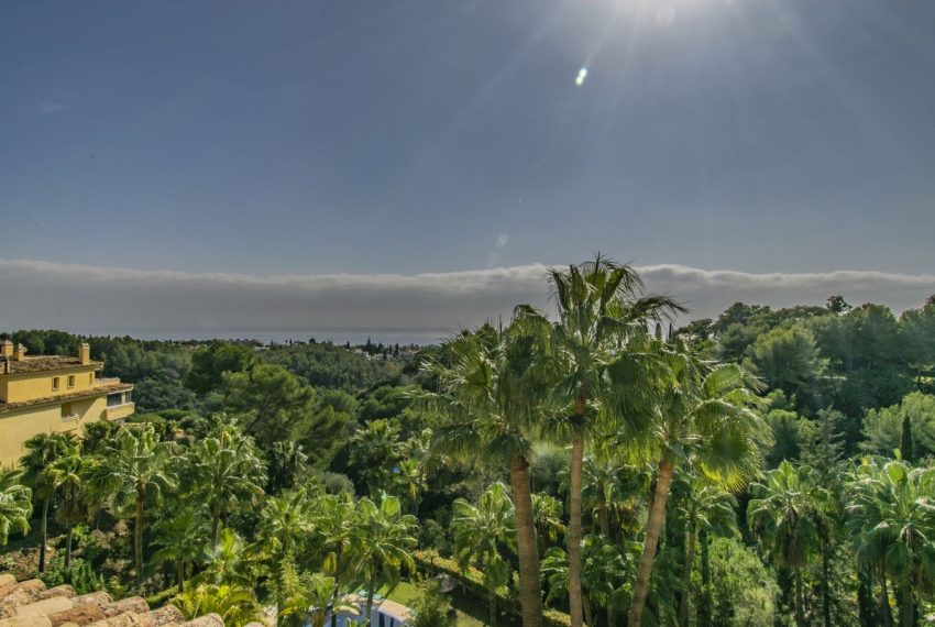R4880239-Apartment-For-Sale-Sierra-Blanca-Penthouse-3-Beds-164-Built-2