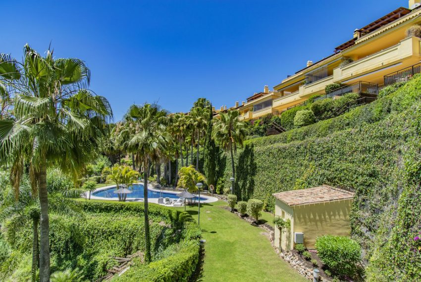 R4880239-Apartment-For-Sale-Sierra-Blanca-Penthouse-3-Beds-164-Built-3