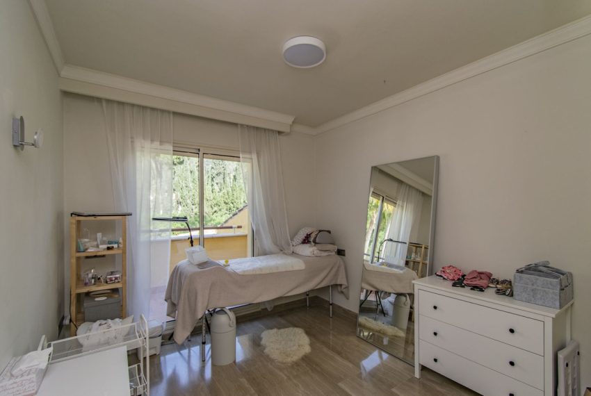 R4880239-Apartment-For-Sale-Sierra-Blanca-Penthouse-3-Beds-164-Built-9
