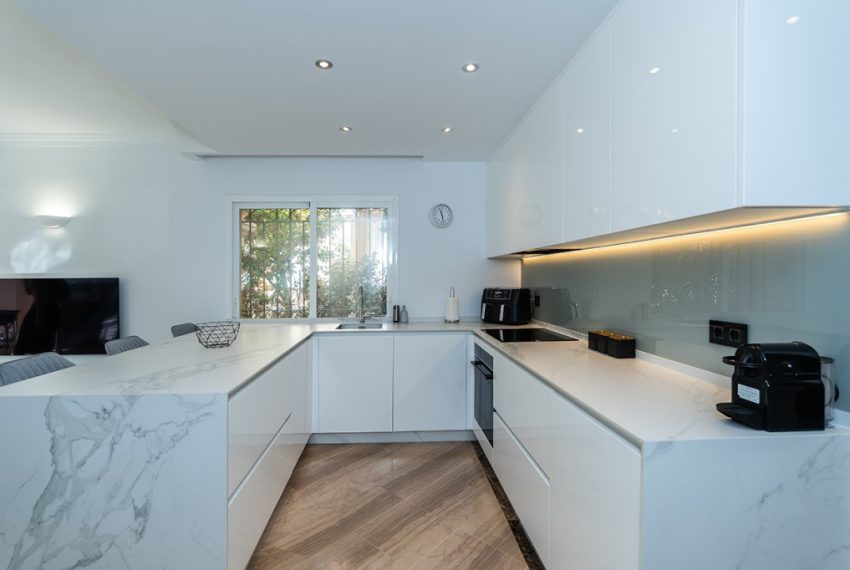 R4887376-Apartment-For-Sale-Marbella-Ground-Floor-3-Beds-155-Built-4