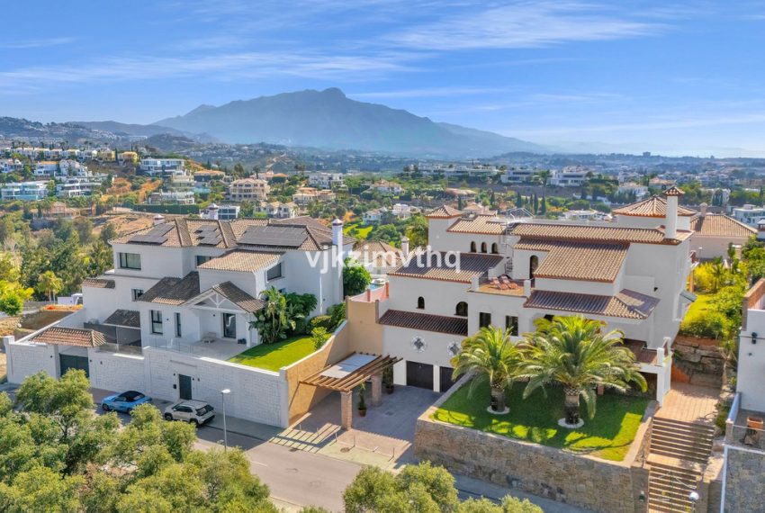 R4894894-Villa-For-Sale-Benahavis-Detached-5-Beds-761-Built-1
