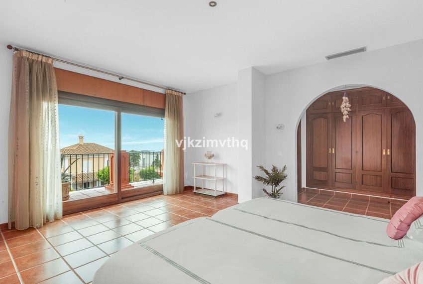 R4894894-Villa-For-Sale-Benahavis-Detached-5-Beds-761-Built-18