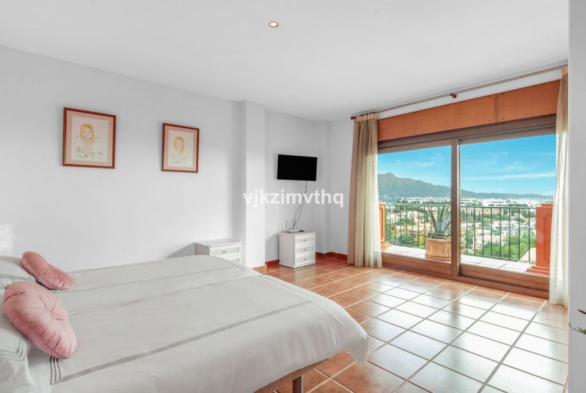 R4894894-Villa-For-Sale-Benahavis-Detached-5-Beds-761-Built-19