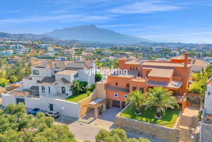 R4894894-Villa-For-Sale-Benahavis-Detached-5-Beds-761-Built-3