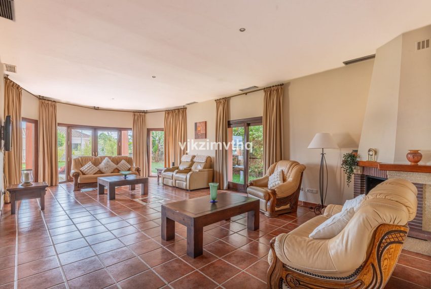 R4894894-Villa-For-Sale-Benahavis-Detached-5-Beds-761-Built-8