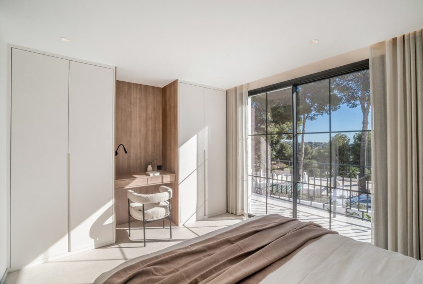 R4917565-Villa-For-Sale-Nueva-Andalucia-Semi-Detached-5-Beds-430-Built-12