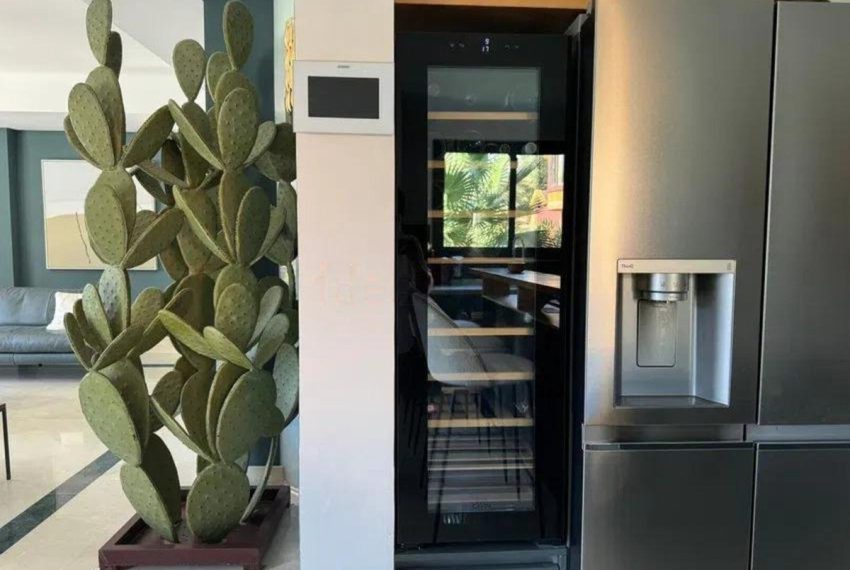 R4930855-Villa-For-Sale-Elviria-Detached-4-Beds-468-Built-13