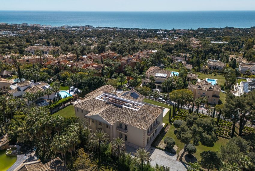 R4939060-Villa-For-Sale-Sierra-Blanca-Detached-7-Beds-2000-Built-13