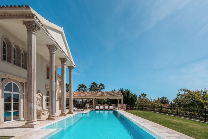 R4939060-Villa-For-Sale-Sierra-Blanca-Detached-7-Beds-2000-Built-8