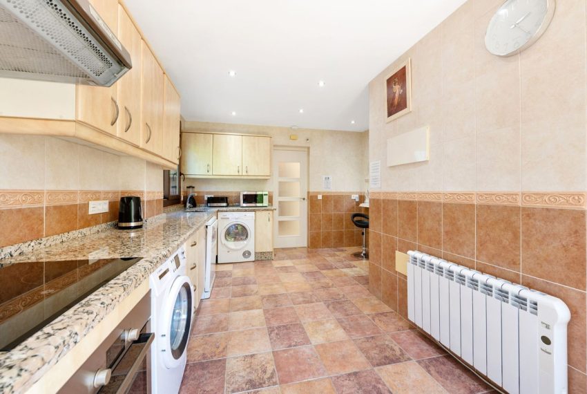 R4954378-Villa-For-Sale-Atalaya-Detached-5-Beds-337-Built-7