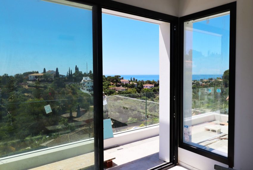 R4976098-Villa-For-Sale-Elviria-Detached-4-Beds-470-Built-17