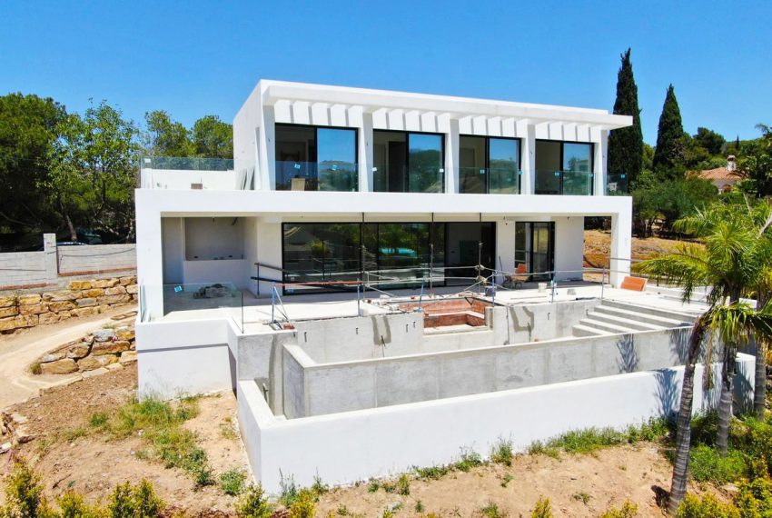 R4976098-Villa-For-Sale-Elviria-Detached-4-Beds-470-Built-4