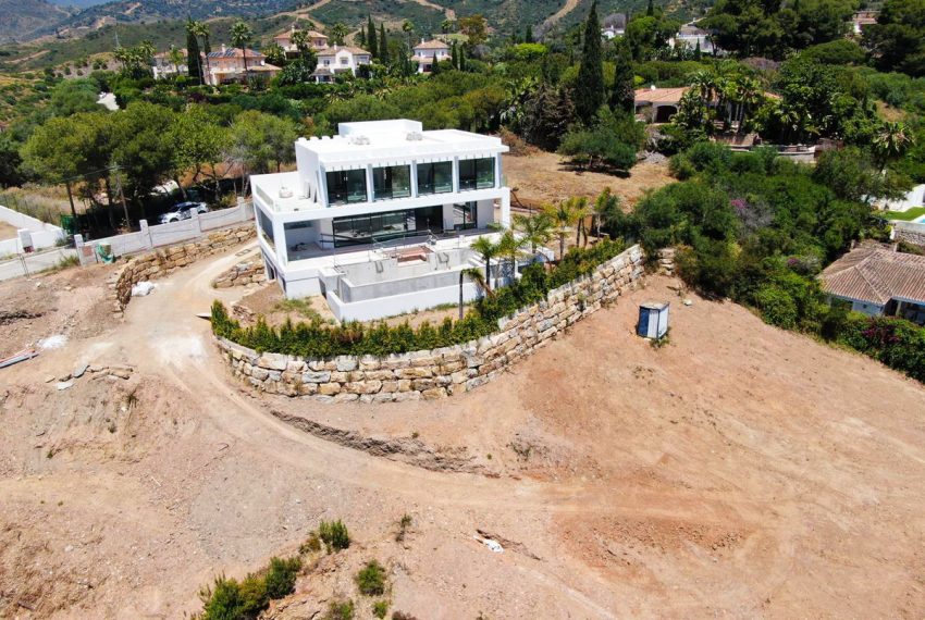 R4976098-Villa-For-Sale-Elviria-Detached-4-Beds-470-Built-5