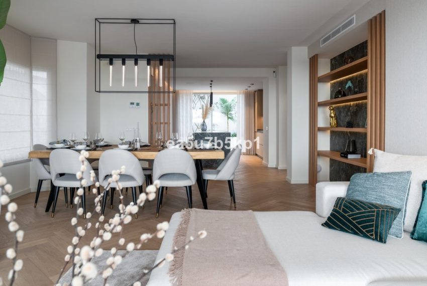 R5003710-Townhouse-For-Sale-Marbella-Terraced-3-Beds-359-Built-1