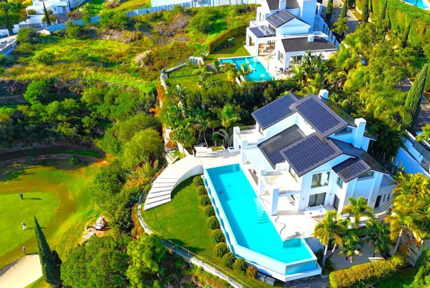 R5005957-Villa-For-Sale-Los-Flamingos-Detached-6-Beds-900-Built-1