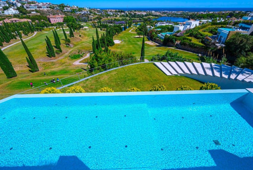 R5005957-Villa-For-Sale-Los-Flamingos-Detached-6-Beds-900-Built-5